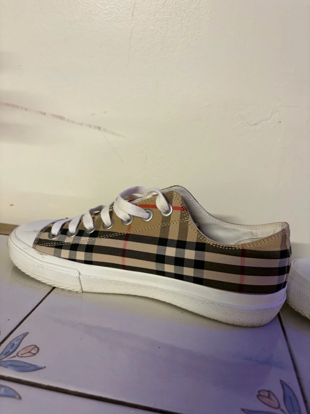 Burberry Logo Print Vintage Check Cotton Low Top Sneakers EU 39.5 US Women’s 9 - Picture 10 of 15